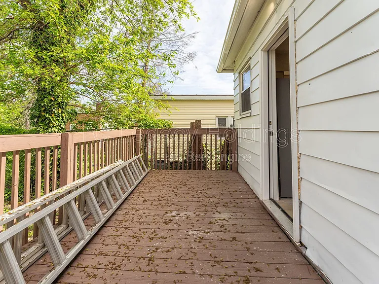 419 Walnut Ave — Photo 30