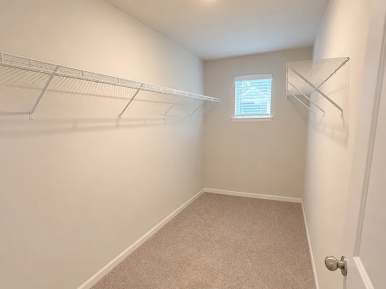 Sweetbriar Cir — Photo 8