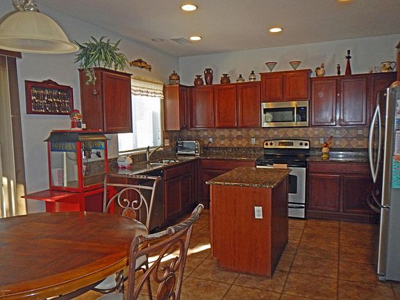 3rd image of 41692 N Salix Dr