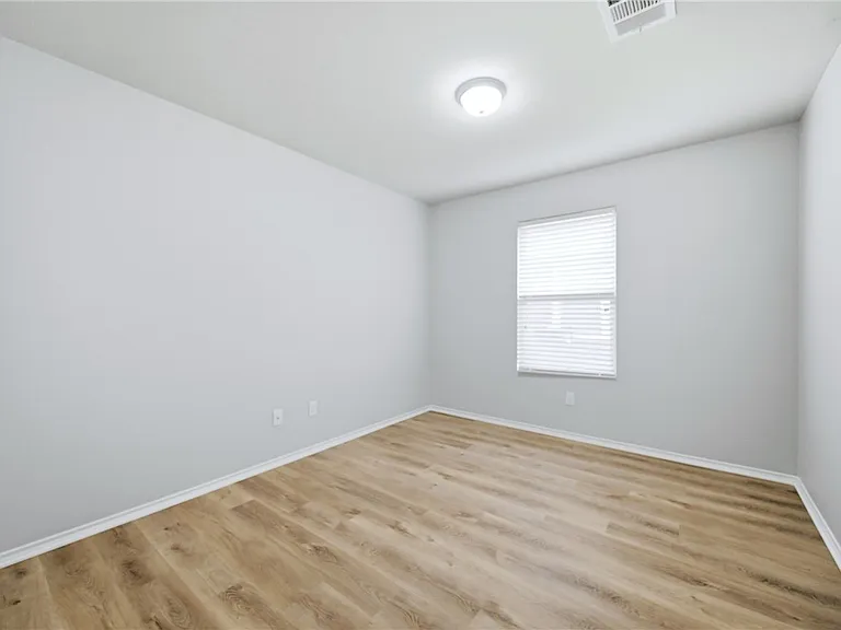 5247 Sagewood Dr — Photo 24