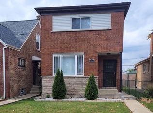 9020 S King Dr, Chicago, IL
