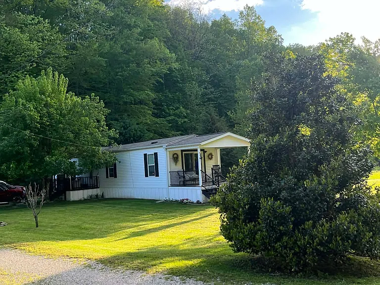 49 Highland Rd — Photo 12