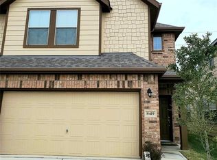8419 Hawthorn Valley Ln, Houston, TX 77095