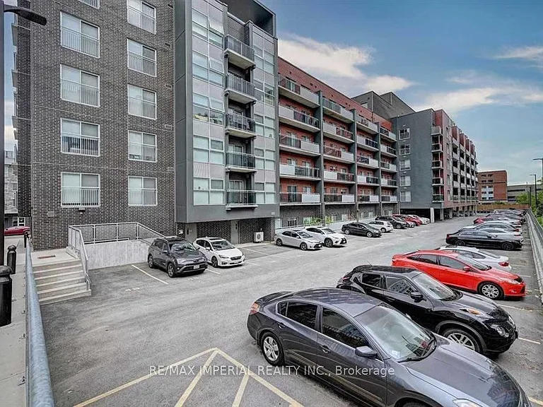 251 Hemlock St #526 — Photo 3