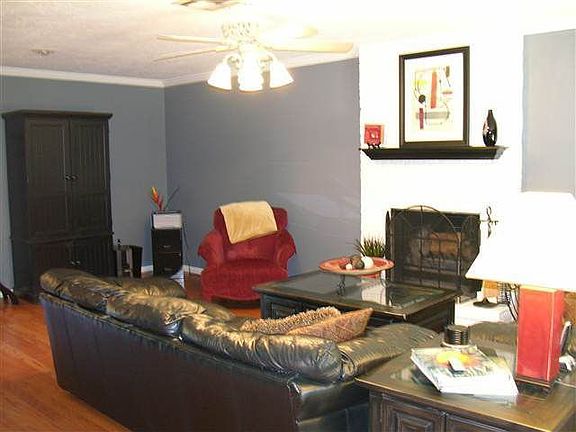 3rd image of 2513 Northmont Dr