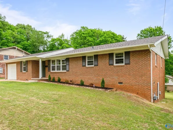 1930 Rosalie Ridge Dr NE, Huntsville, AL 35811