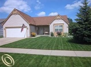 73666 Jefferson Ln, Armada, MI 48005