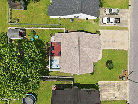 5th image of 2674 Garland Road