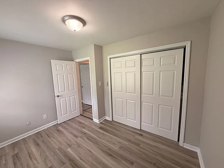 233 Green St — Photo 7