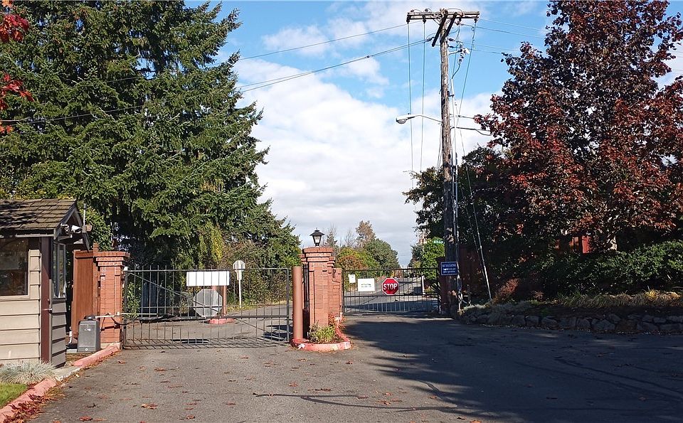 2nd image of 3403 S 180th Pl #60
