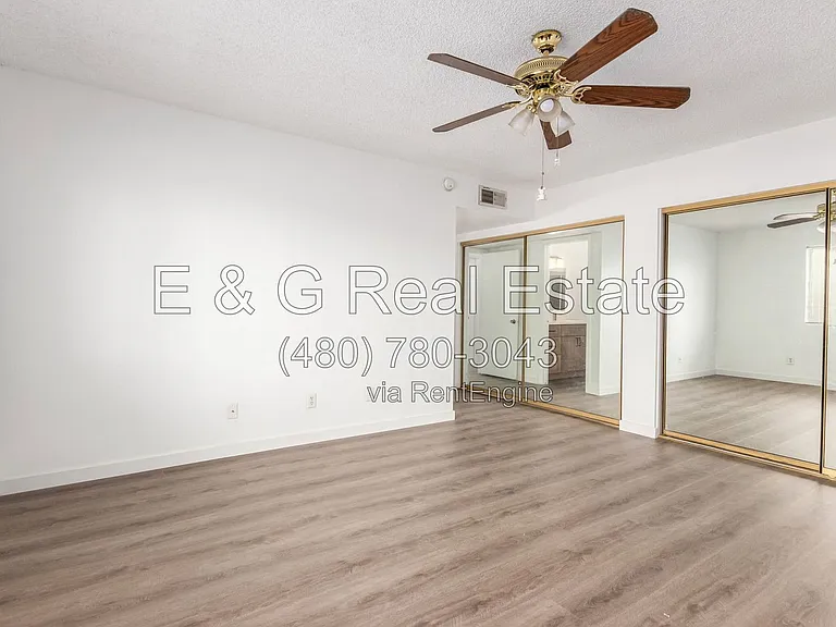 5055 W Vogel Ave — Photo 18