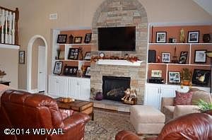 4th image of 190 Katie Ln