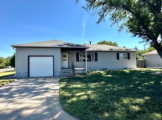 422 N 8th Ave, Hill City, KS 67642