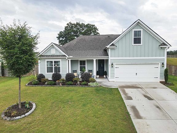 2nd image of 831 Orchard Valley Ln
