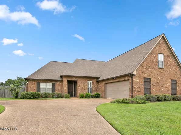 102 Marion Dr, Clinton, MS 39056