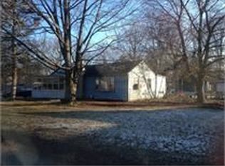 1137 Fairfax St, Jackson, MI 49203
