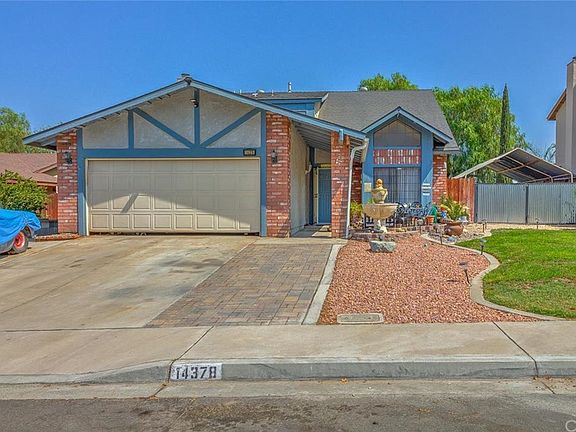 2nd image of 14378 Glenoak Pl
