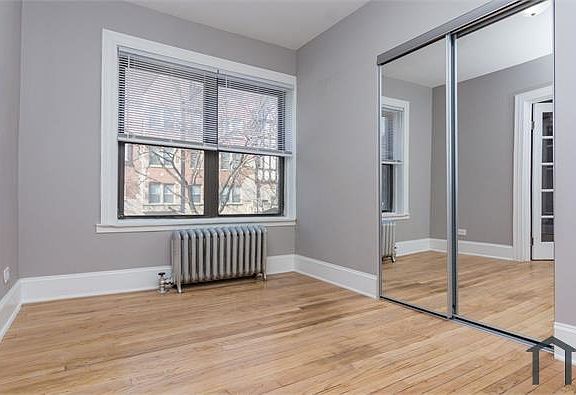 5th image of 8211 S Ellis Ave APT 3E