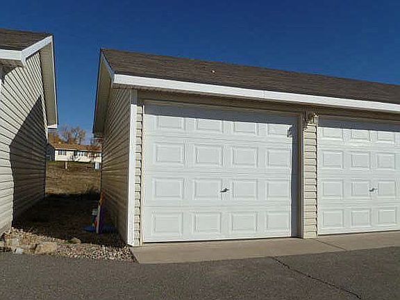 detached 1 car garage/storage