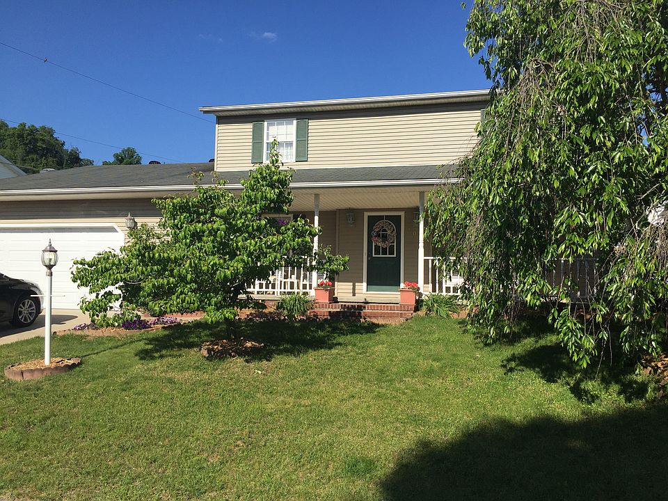 103 Aaron Drive front view