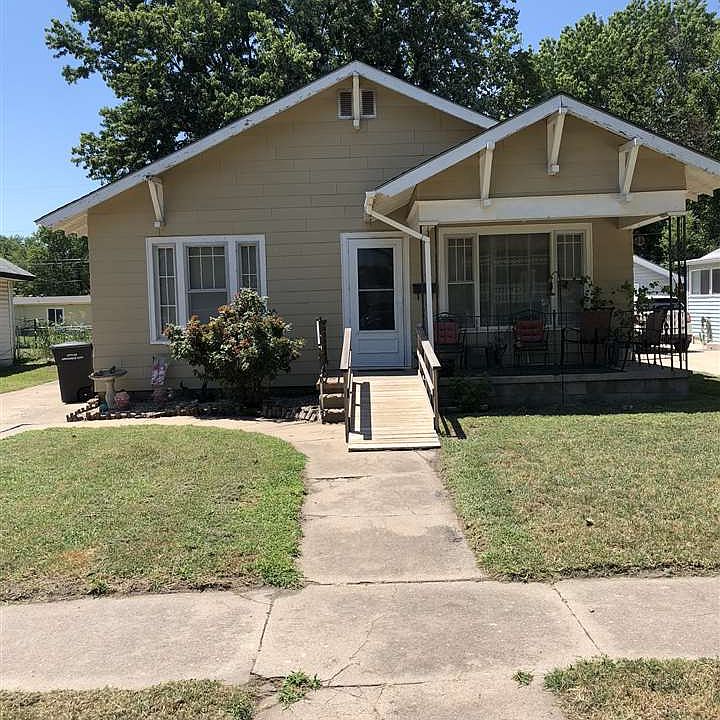 1st image of 1023 N C St