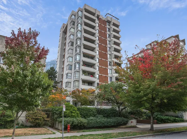 1127 Barclay St #1102, Vancouver, BC V6E 4C6