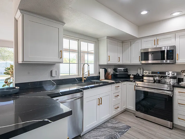 10615 N 63rd Dr — Photo 19