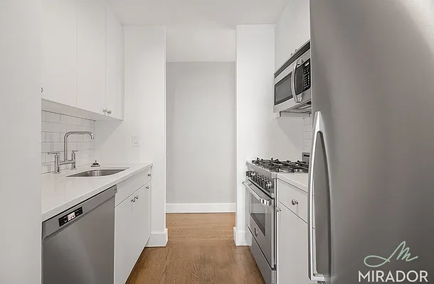 Rented by Mirador Real Estate | media 19