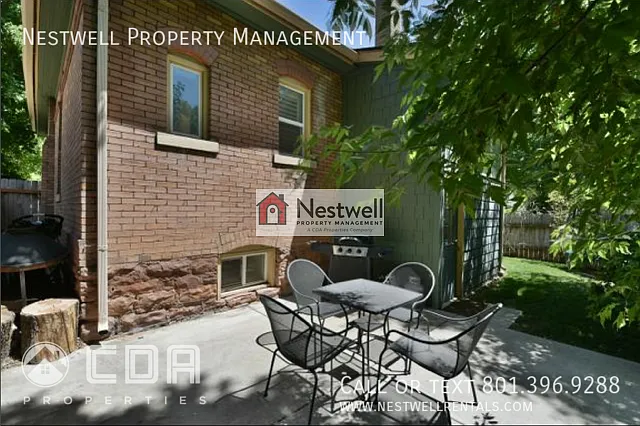 562 S Elizabeth St — Photo 26
