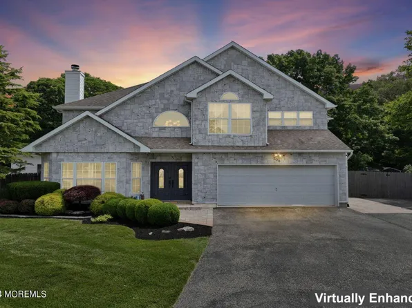 208 Katie Lynn Court, Brick, NJ 08723