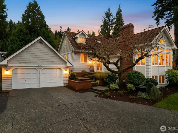 8430 Talbot Road, Edmonds, WA 98026