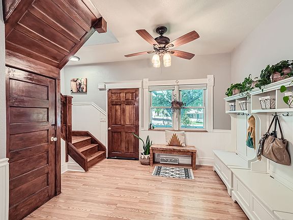 5th image of 2885 Ames St