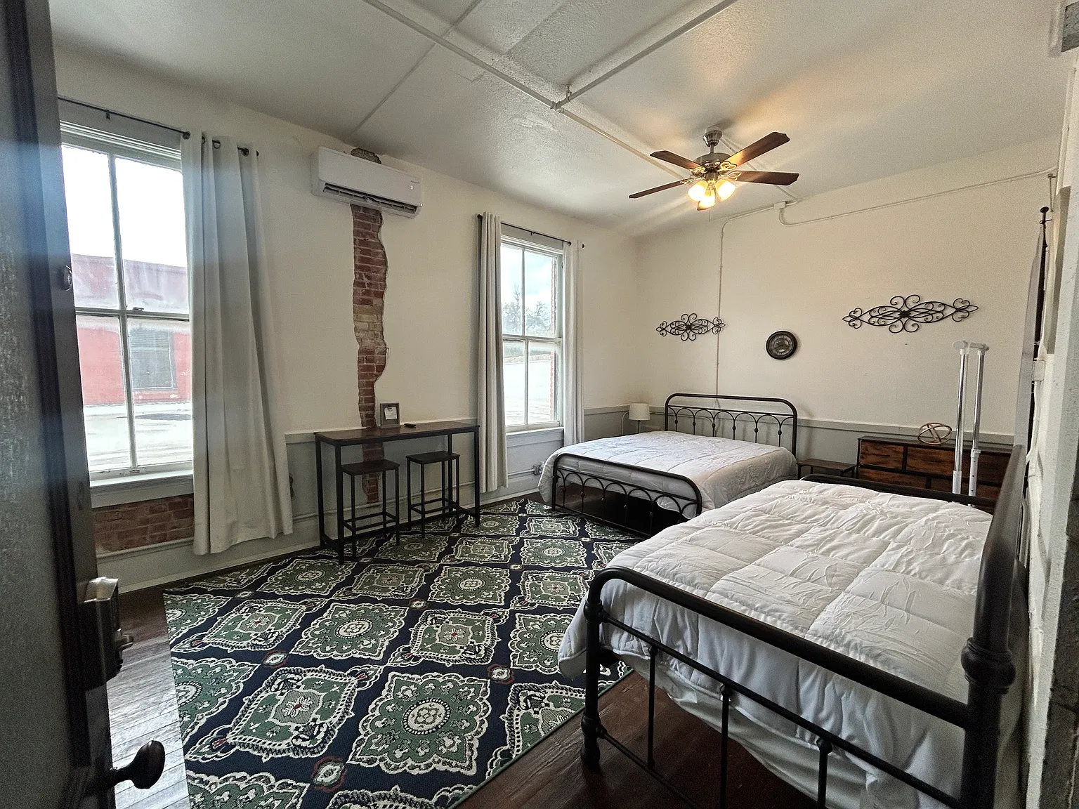 1 bed, 600 sqft, $895 — Photo 2