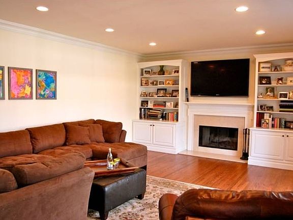 3rd image of 62 Cleveland Ave