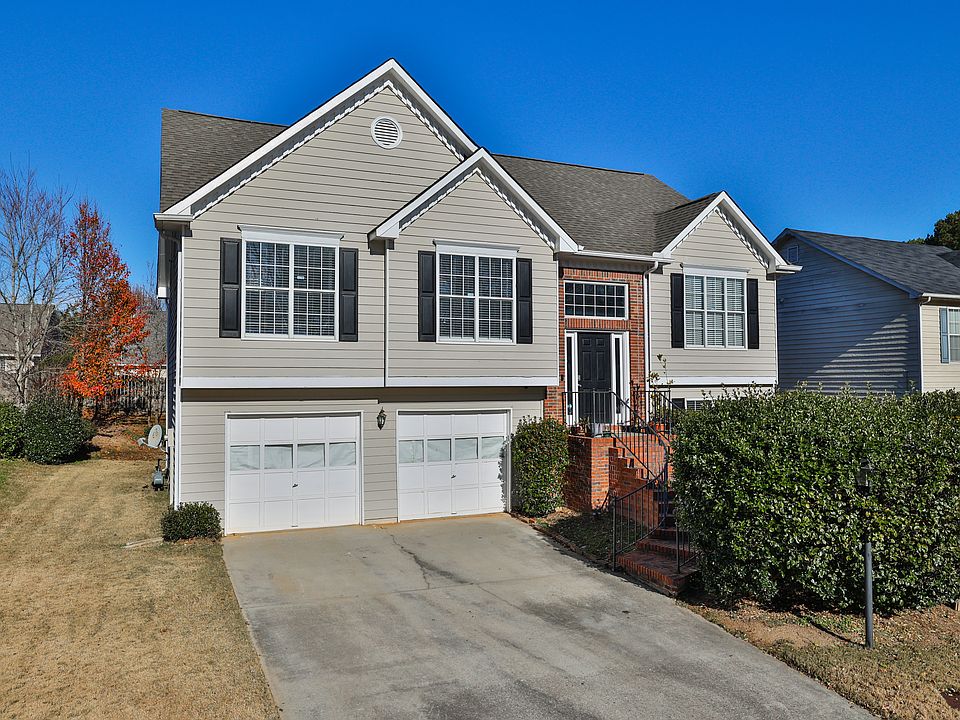 1st image of 2107 Steffi Ln