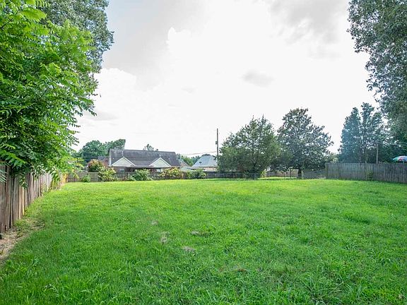 5th image of 4875 Clear Creek Dr