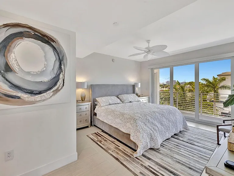 612 Bayshore Dr #301 — Photo 24