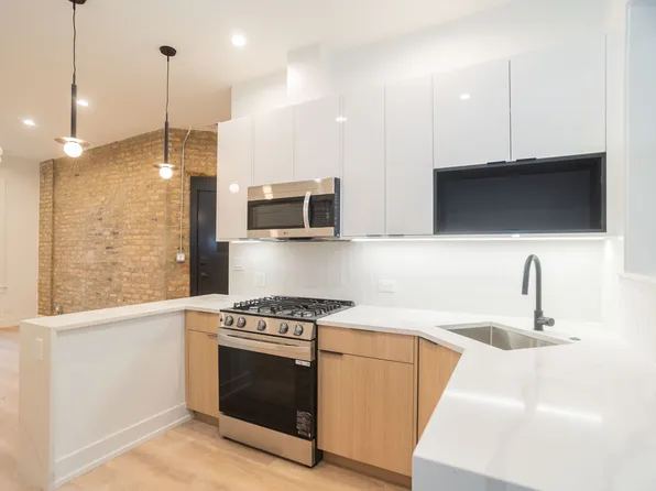 3251 W Belden Ave, Chicago, IL