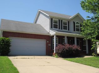 2702 Cascade Lake Dr, Shiloh, IL 62221