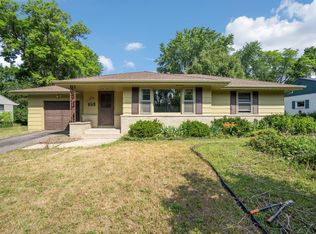 267 Rice Creek Blvd NE, Fridley, MN 55432