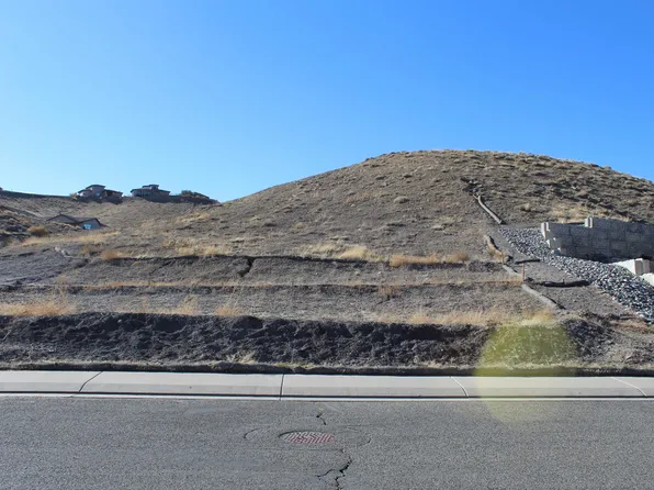 211 Hideaway Ln, Grand Junction, CO 81503