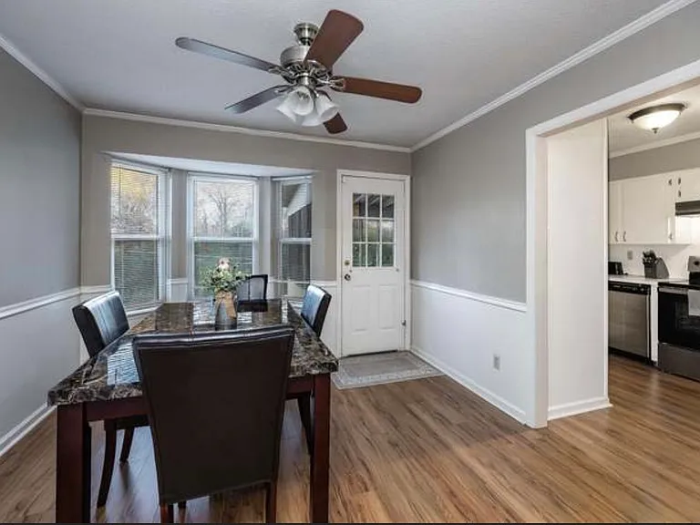 6324 Allwood Dr — Photo 10