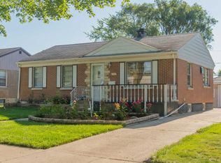 1221 Howard Ave, Berkeley, IL 60163