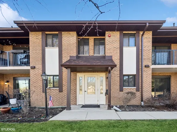 2204 Wharf Dr APT 2301, Woodridge, IL 60517