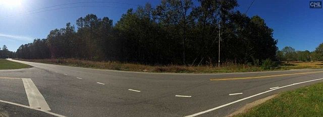 2nd image of 218 Harmon Rd