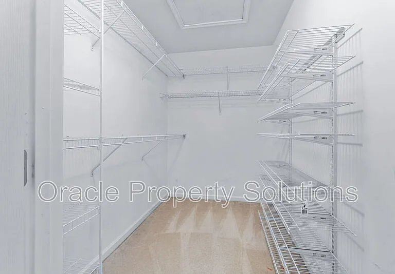 7550 Maidenhead Dr — Photo 28