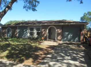 605 Falkirk Ave, Valrico, FL 33594