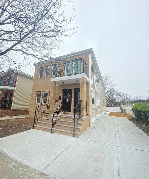 1st image of 13010 177th St #2F
