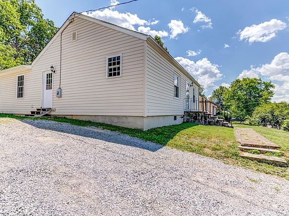 2nd image of 1810 Pexton Ave