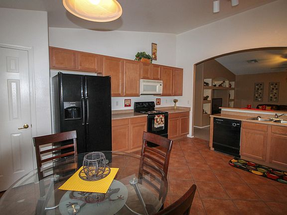 5th image of 2125 W Goldmine Mountain Dr